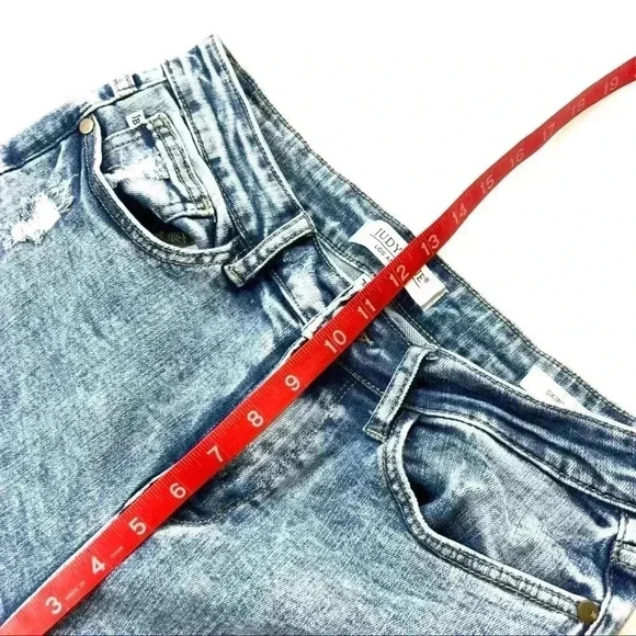 Judy Blue Acid Wash Distress Highrise Stretch Tummy Control Ankle Jean Size 7/27 - Picture 14 of 16